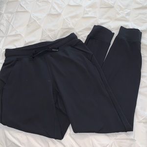 Lululemon black jogger